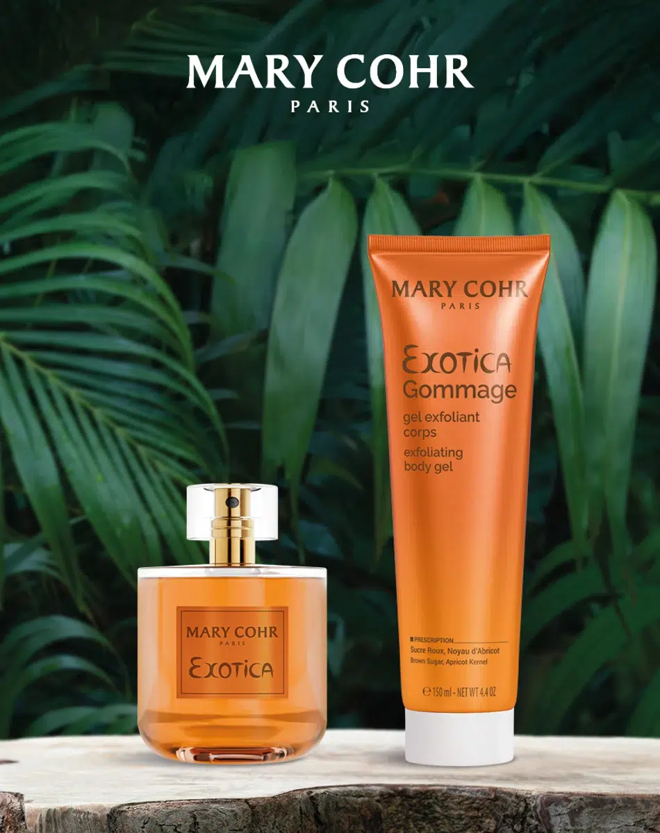 Produits Mary Cohr Exotica devant des feuilles